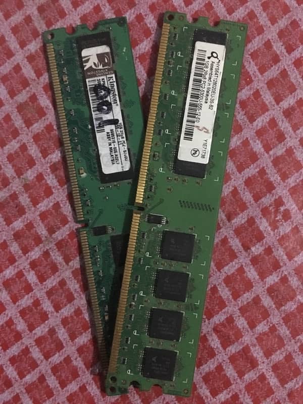 1 stick = 1gb ram / DDR 3 / all okay 0