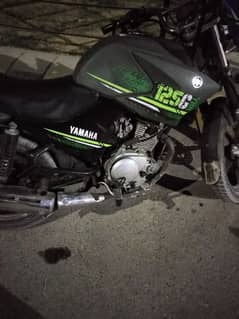 Yamaha ybr125G 2022 matt green