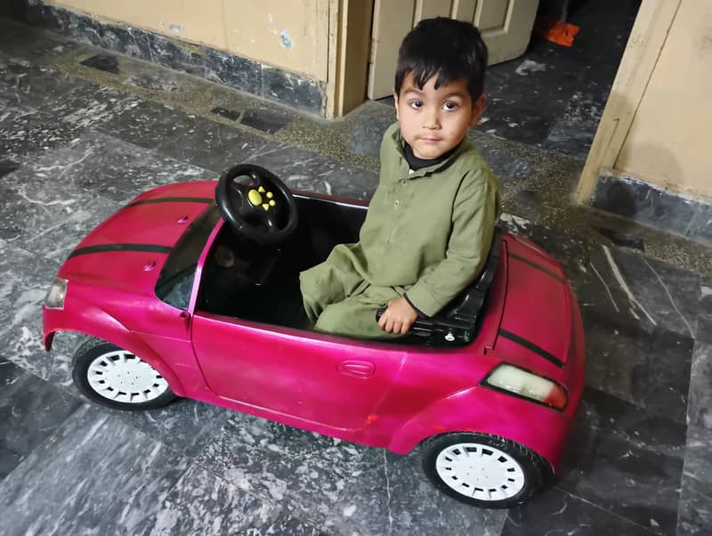 Kid's electric car 2