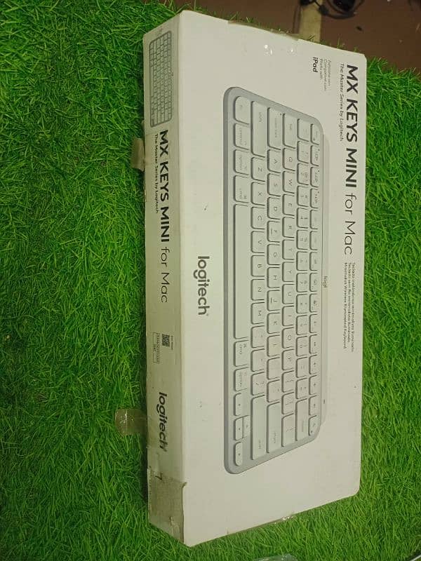 logitech mx keys mini for mac wireless Bluetooth multi davice keyboard 5