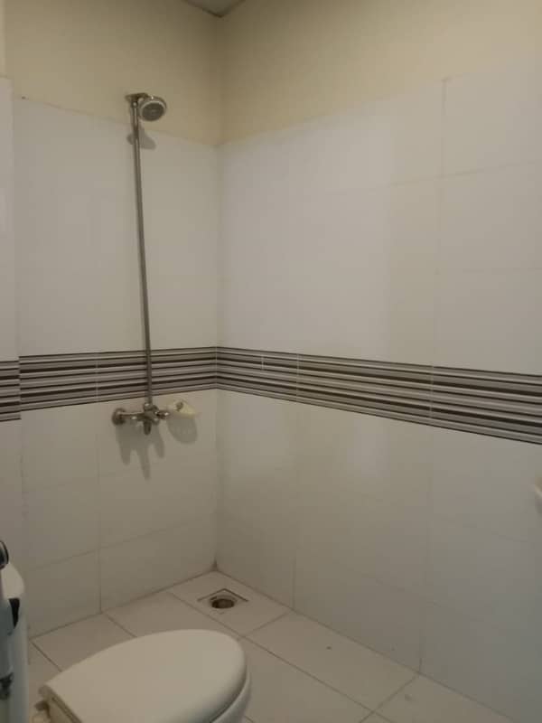 2 Bed Flate Availabe For Rent in Islamabad Hights G-15 Islamabad. 9