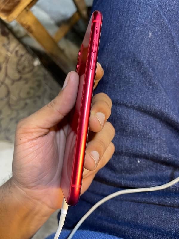 apple iphone 11 pta orignal 6