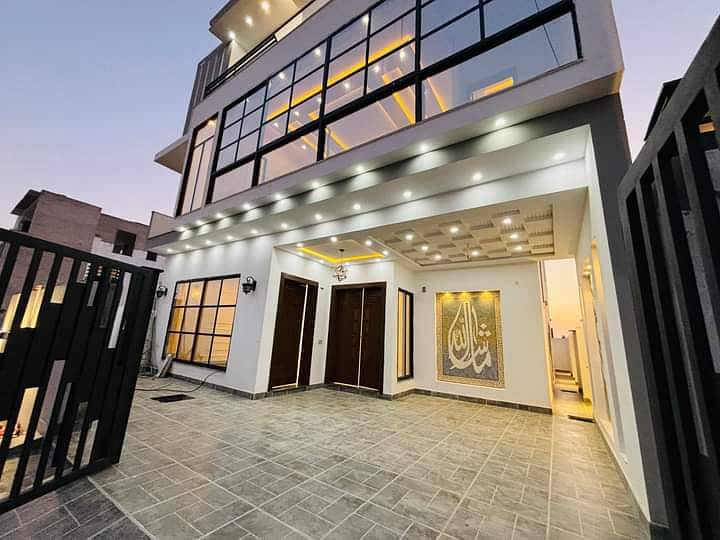 8.75 Marla Corner + Park Facing Triple Storey Ultra-Modern House for Sale in Buch Villas, Multan 26