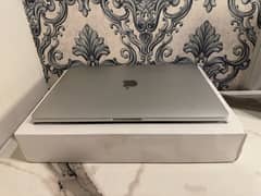 Like-New MacBook Pro 8GB/256GB - Only 69 Cycles, With Box