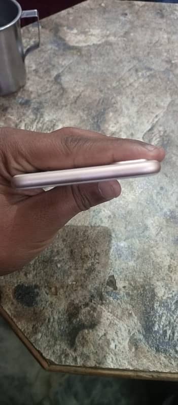 iPhone 8 Plus all ok 64gp Condition, 10.9 baipaas True Tone Active 4