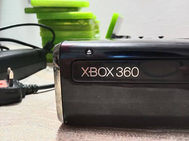 X box 360 1