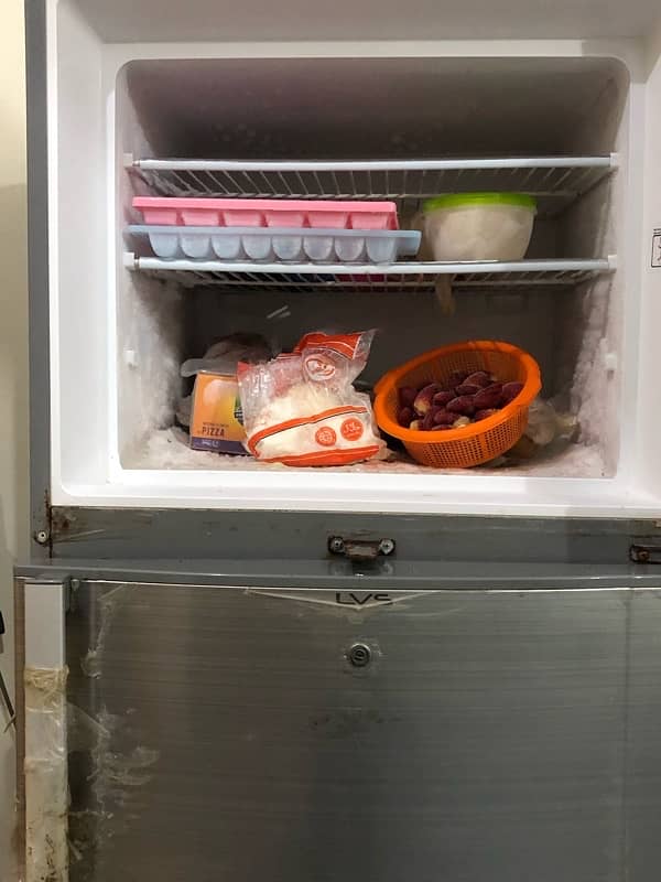 Dawlance fridge for sale 7