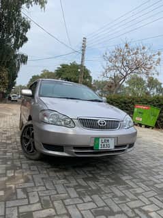 Toyota Corolla SE Saloon manual 2003 model Lahore register  chat