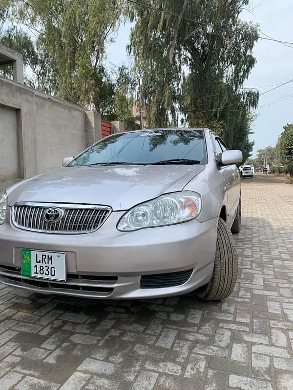 Toyota Corolla SE Saloon manual 2003 model Lahore register  chat 3