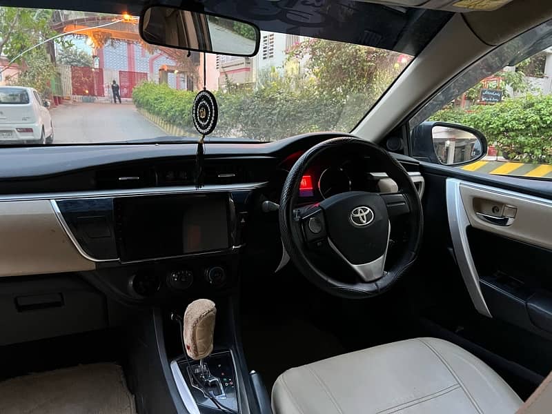 Toyota Altis Grande 2015 10