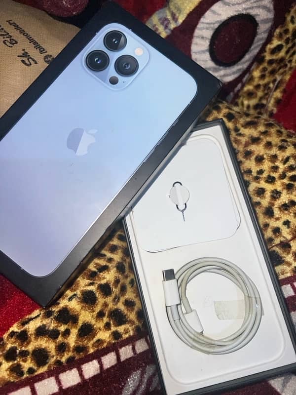 iphone 13pro max jv 256gb 10/10 condition 9