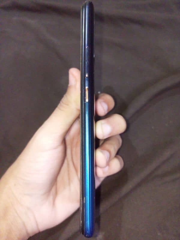 Tecno spark 5pro 4