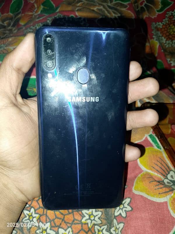 Samsung A20s 3