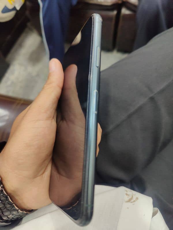 iphone 11 pro 256GB PTA approved 2