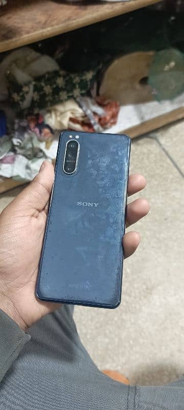 Sony Xperia 5 mark 2 1