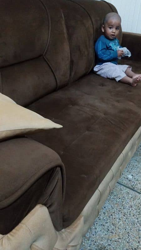 5 Seater Sofa Set(25000) 3