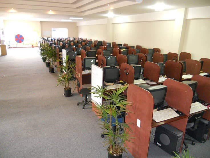 80 seats furnished call center,Office,Hall,Hostel for rent 0