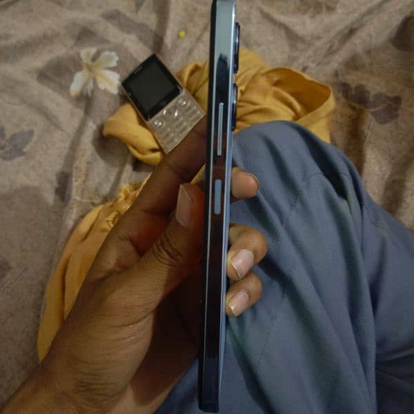 Infinix note 30 8/256 GB 0