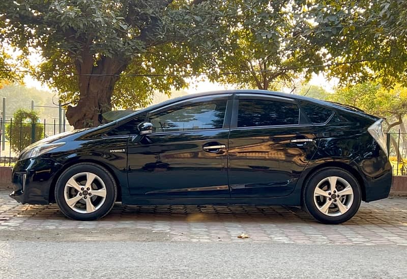 Toyota Prius 2012 10