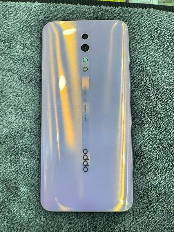 OPPO Reno Z. 8/256 3