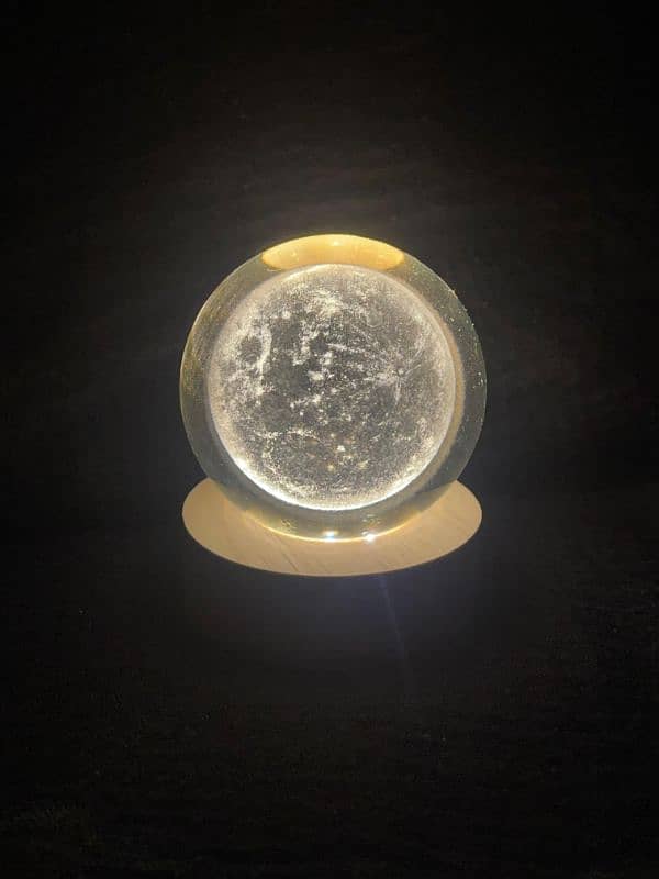 3D Moon Crystal Globe Lamps (Bulk Wholesale) 1