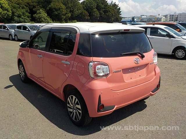 Toyota Passo 2021 Moda G 8