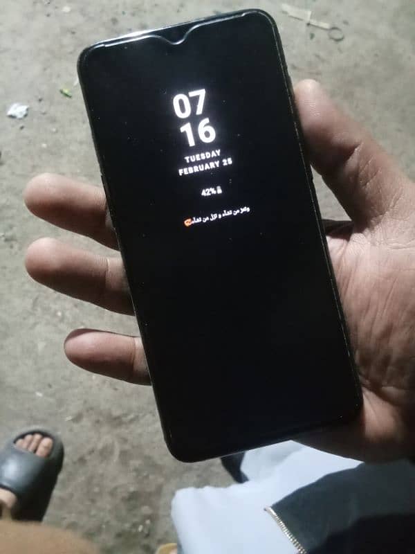 one plus 6 T Ram 8 128. . GB 0