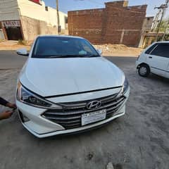 Hyundai Elantra GLS