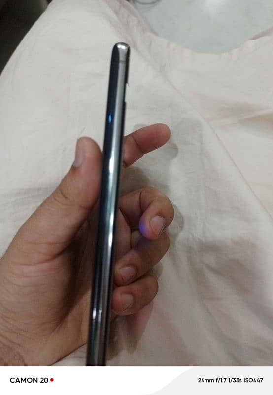 samsung s20 ultra non pata scratch on screen Baki ok 2