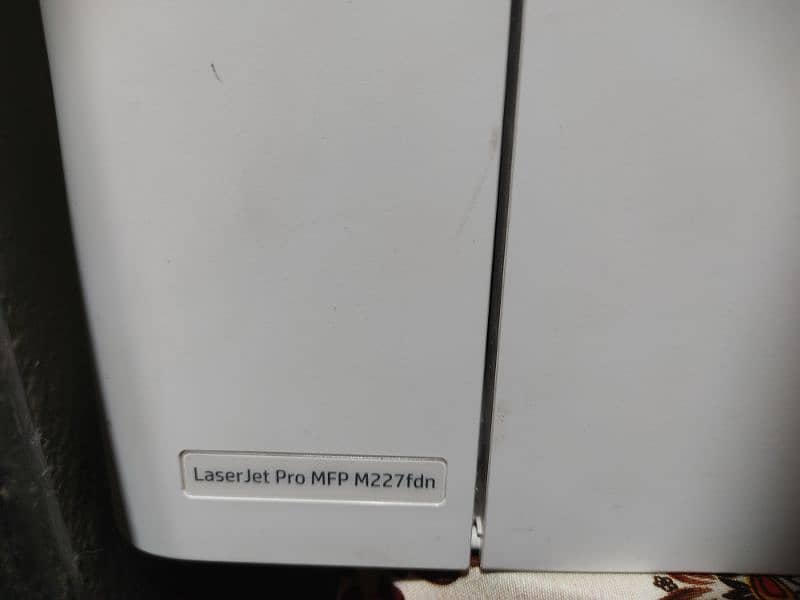 HP Laser Jet Pro MFP M227fdn 1