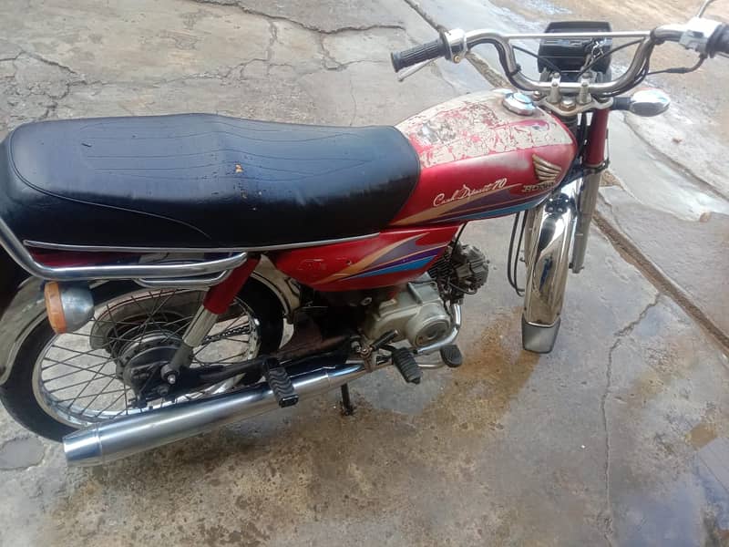 Honda CD 70 2008 3