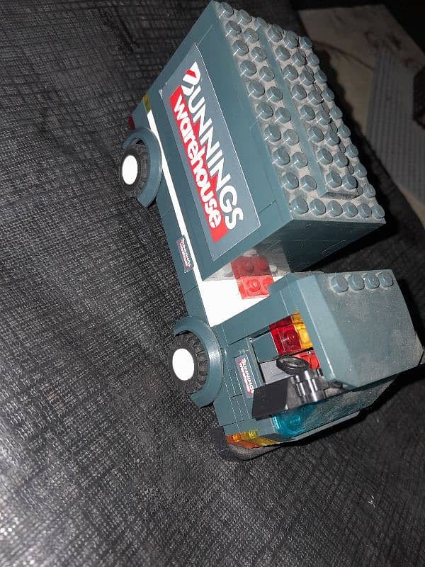 LEGO TRUCK 2