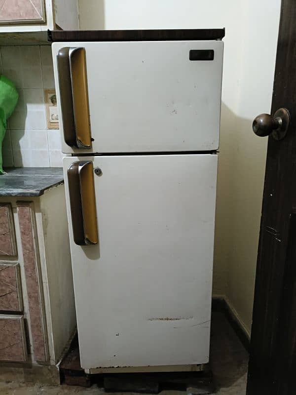 Japanese Sanyo Refrigerator Urgent Sale 2