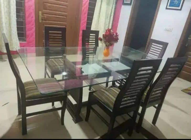 6 seater wooden dininh table 1