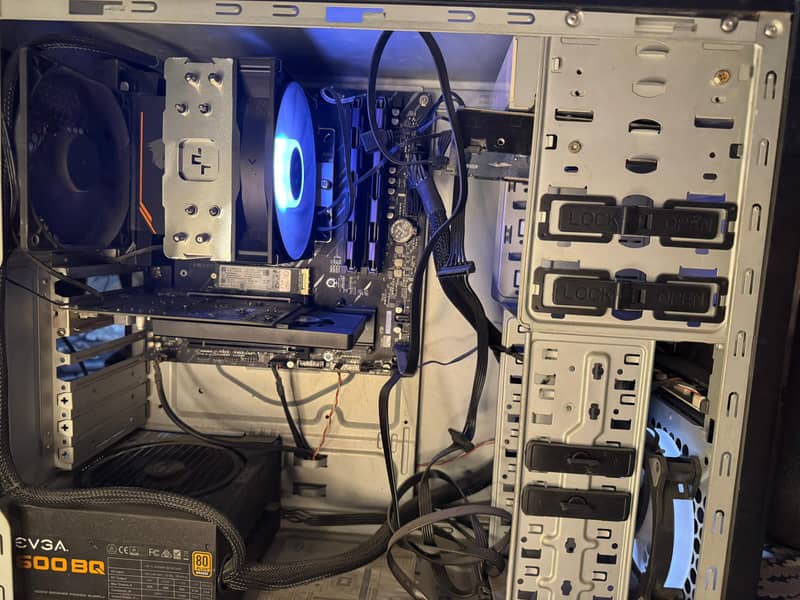 Custom Built Gaming/Workstation PC – Like New (Only 3 Months Used) 0