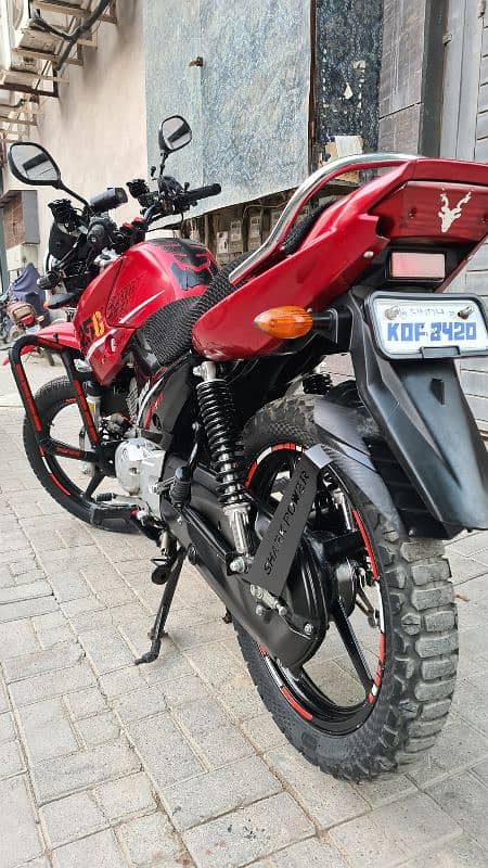 Yamaha YBR 125G 2021 10