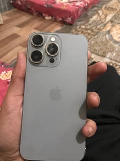 iPhone XR convert 15pro