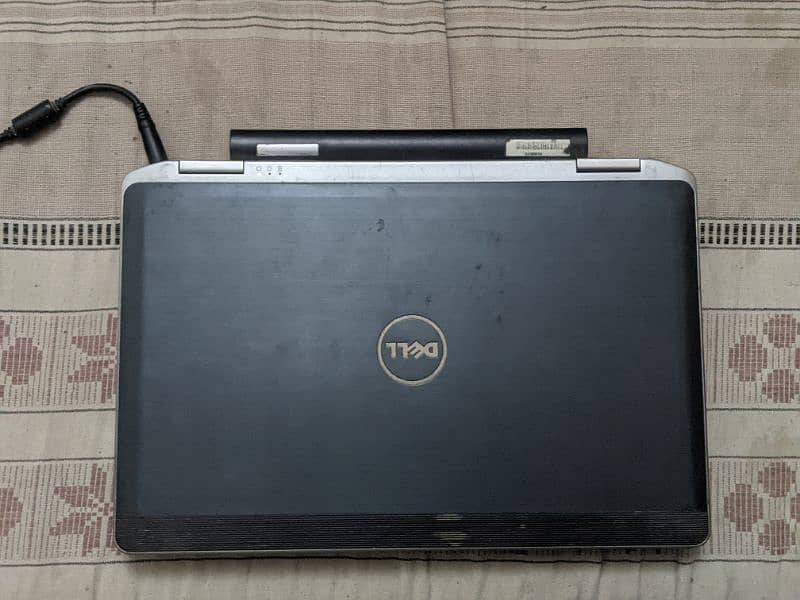 Dell Latitude e6330 2