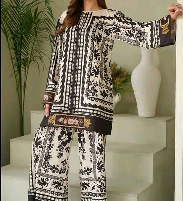 Trendy co-ord set perfect for casual or Dressy occasions 2