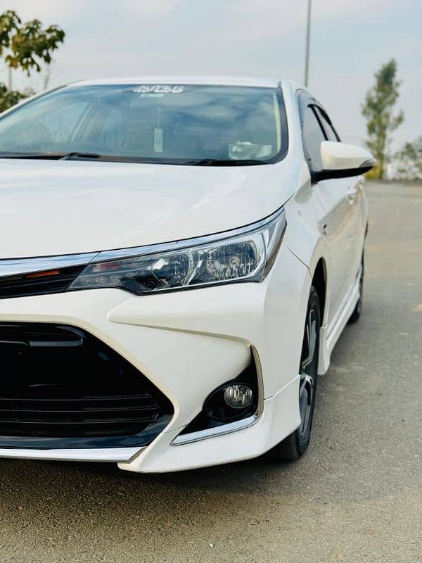 Toyota Corolla Altis 2020 1