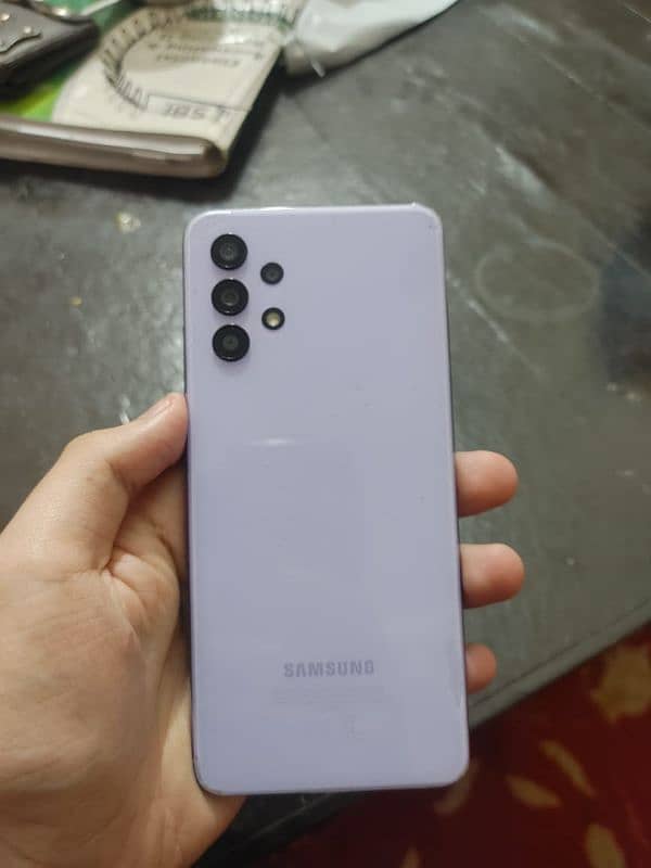 Samsung Galaxy A32 1