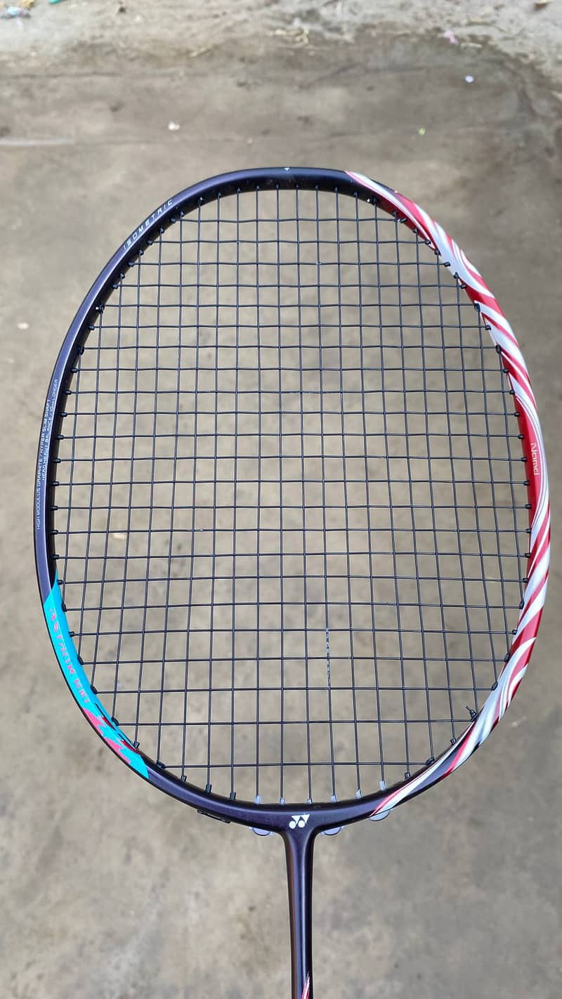 Original Yonex Voltric Z-Force II Professional badminton racket 3