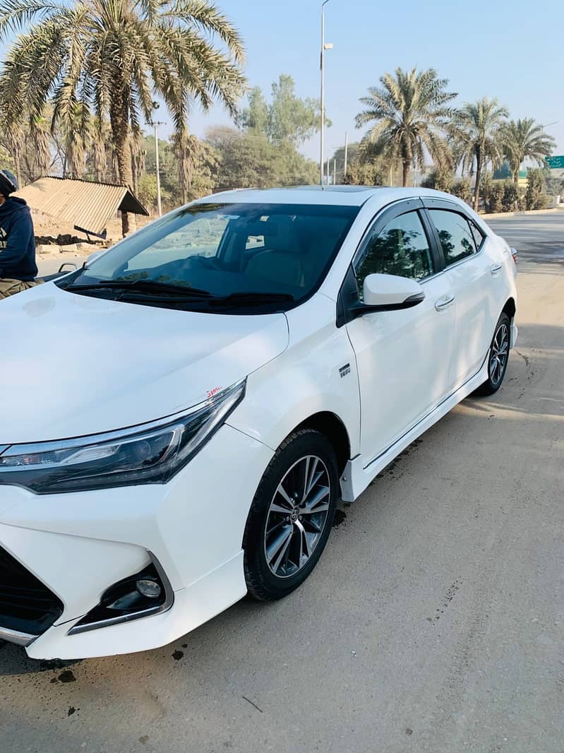 Toyota Altis Grande (2021) model 3