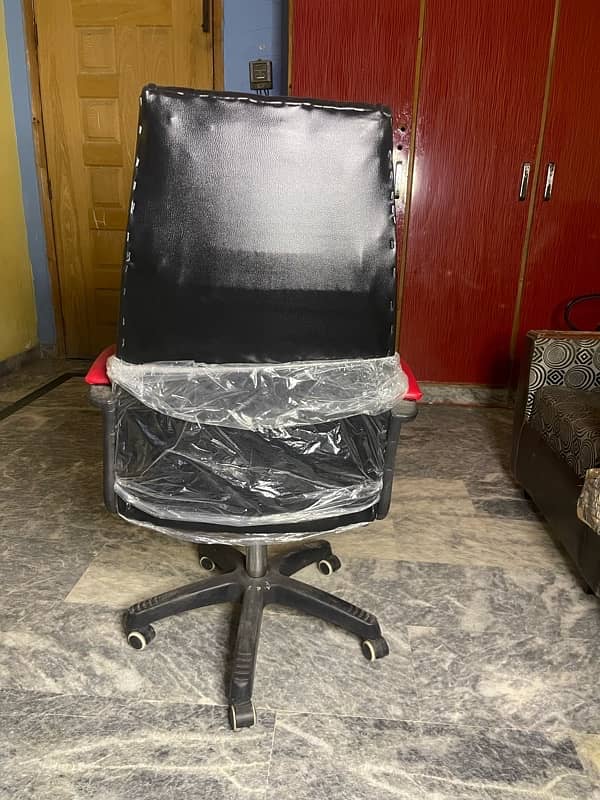 I am selling my new chair little bit use 2