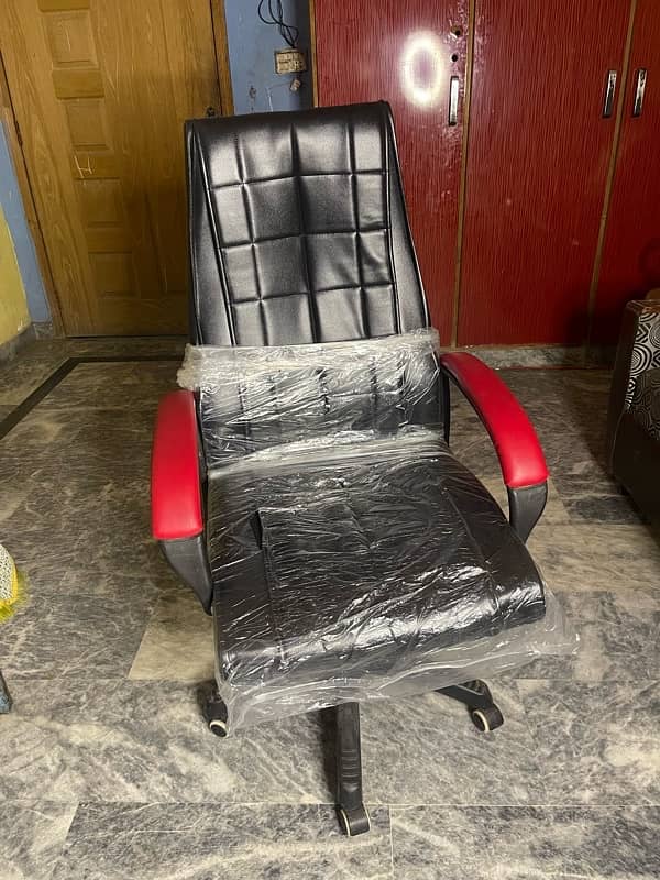 I am selling my new chair little bit use 3