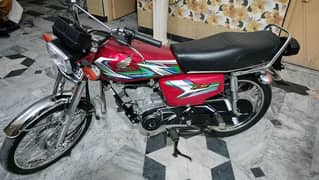 Honda 125 Lush condition Rs. 195000