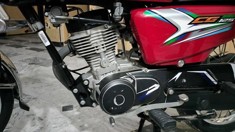 Honda 125 Lush condition Rs. 195000 1