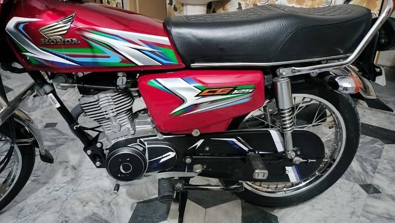 Honda 125 Lush condition Rs. 195000 5