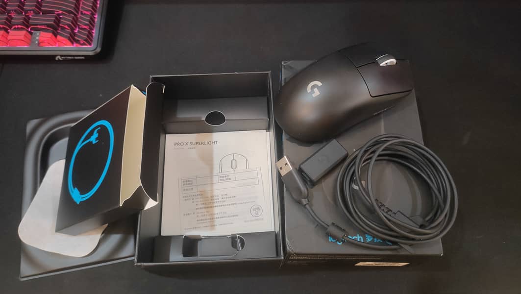 Logitech G Pro x Superlight New Very little used 5