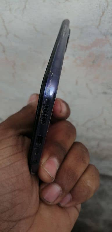 vivo v20 10by10 condition daba chrger sab origal hai 5